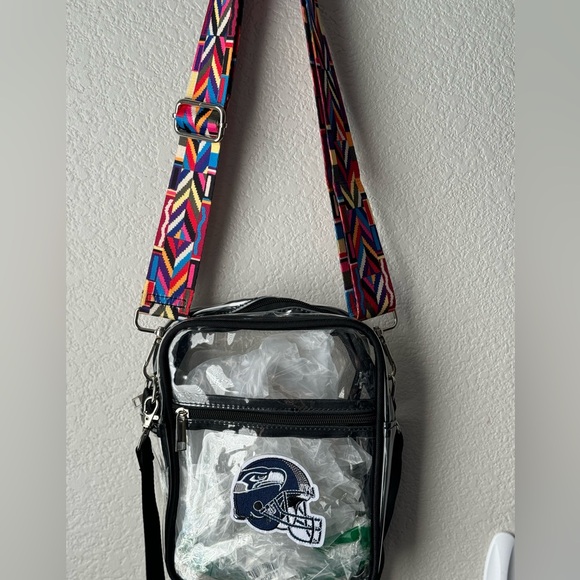 NFL Clear Carryall Crossbody Seattle SeaHawks Game Day Purse w/adjustable strap - Picture 2 of 3